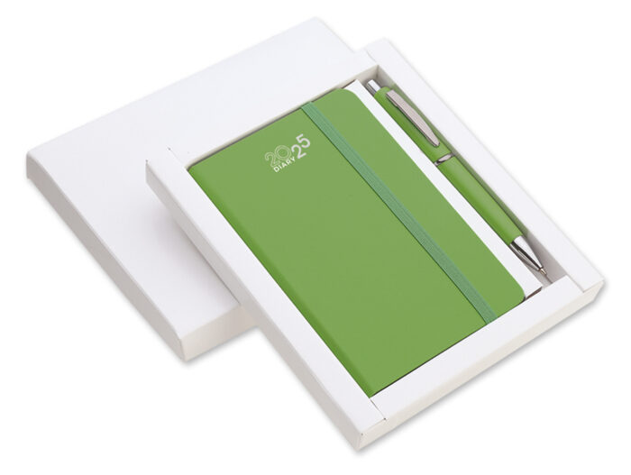 SET AGENDA C/ELASTICO F.TO CM 9,5X14 + PENNA IN ASTUCCIO MPM169 - immagine 4